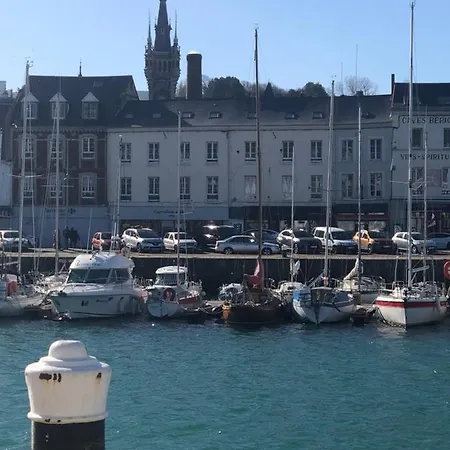 Captain Yoo - Pieds Dans L'Eau - Face Au Port Fécamp Extérieur photo